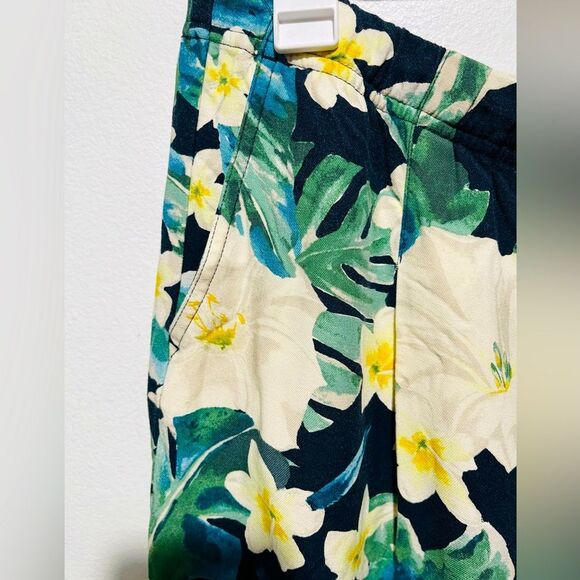 J.Jill shorts tropical floral beach resort summer relaxed fit women’s M - Picture 4 of 10